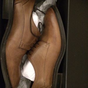 Men’s Brown Leather Dress Shoes